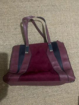 Bolsa de ombro feminina em couro