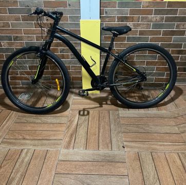 Bicicleta Mountain Bike