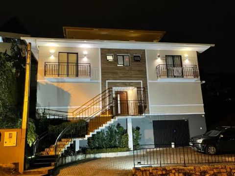 Loft 304 no Centro próx Av. Mauro Ramos, para até 2 pessoas. Imóvel novo!