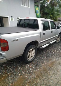 S10 4x4 2.8 Turbo Diesel 