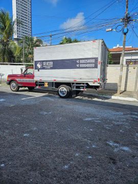 Caminhão f4000