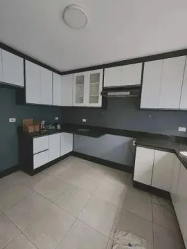 Casa em Candelária S217