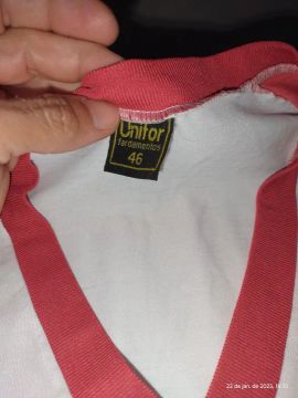Camiseta Unifor tamanho 46