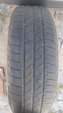 Pneu 185/65 R15 Usado