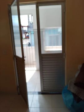 Casa para alugar - Linda casa com varanda!