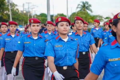 "farda colegio militar" - Roupas no Brasil
