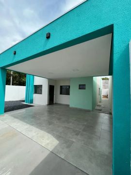 Imóvel para venda possui 122 metros quadrados com 3 quartos em Jardim Universitário - Cuia