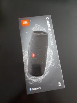 "Caixa" para JBL Charge Essential