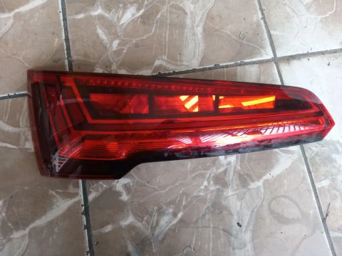 Lanterna Traseira Esquerda Audi Q5 2018 ( 80A 945 429 F)