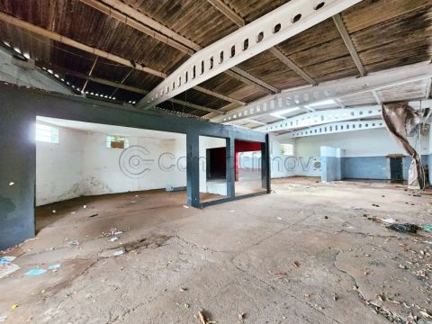 Comercial Galpão em Ribeirão Preto