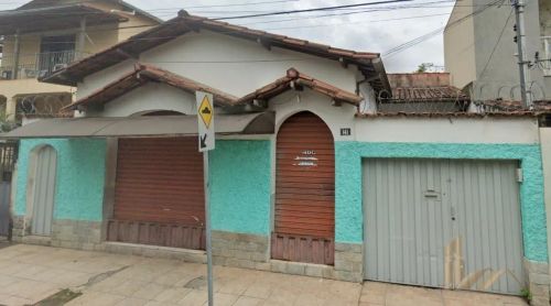 Casa Alipio de Melo - 200m² - Belo Horizonte - De R$600.000,00 por R$367.382,70 - ( Descon