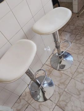 Banqueta Giratória para Estética e Salão de Beleza