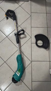 Aparador de cantos para jardim 110v 