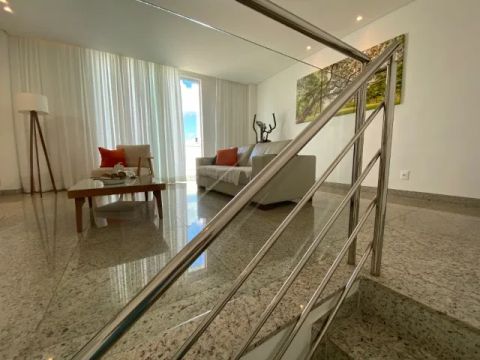 Oportunidade única! Cobertura de Luxo no Barreiro!
