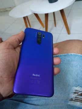 Xiaomi Redmi 9 Azul 64 Gigas 4 de RAM - Seminovo