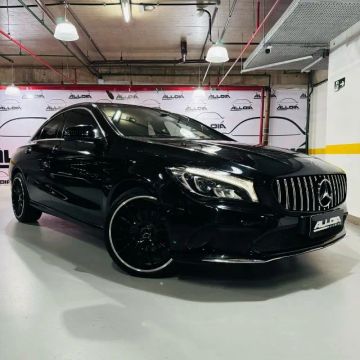 MERCEDES CLA200 URBAN 1.6TURBO FLEX - 2016/2017 com apenas 47.000KM 