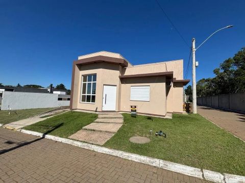 Casa em Condomínio à venda, 3 quartos, 1 suíte, 2 vagas, Condomínio Green Caminho Do Meio 