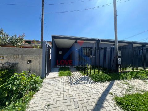 Casa à venda no bairro Campo de Santana - Curitiba/PR