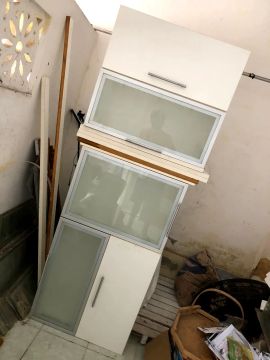 Armário de Cozinha com Portas de Vidro