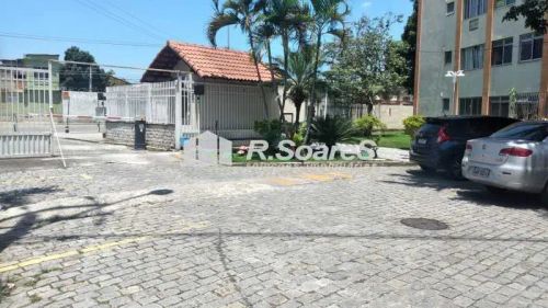 Apartamento de 1 quarto na Estrada São Pedro de Alcântara- Realengo