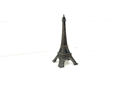 Miniatura da Torre Eiffel em metal - Decoração elegante