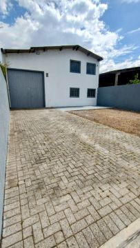 Ótimo barracão próximo linha verde Xaxim 