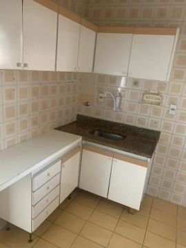 Apartamento para Locação em São José dos Campos, Vila Adyana, 3 dormitórios, 1 banheiro, 1