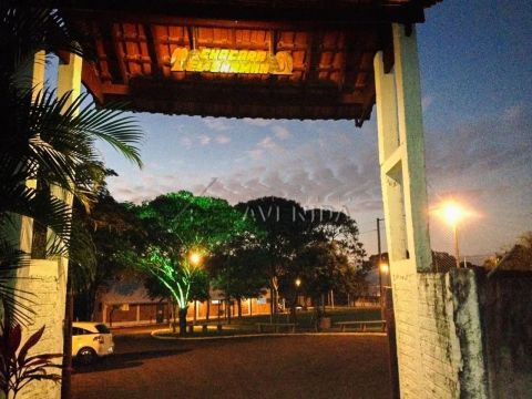 Chácara à venda e para alugar com 10,000m² na Estrada da Lontra Distrito do Espirito Santo