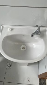 Cuba para banheiro em cerâmica