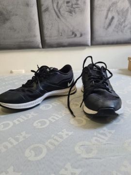  Tênis masculino NIKE 40 
