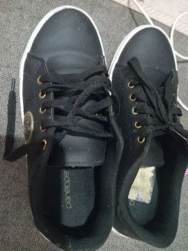 Tênis feminino numero 35