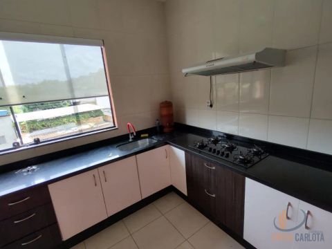 Apartamento de 02 quartos no bairro Rochedo em Conselheiro Lafaiete - MG