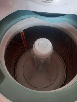 Máquina de Lavar Roupa leia a descrição 