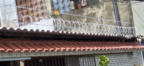 "Cerca concertina dupla proteção "