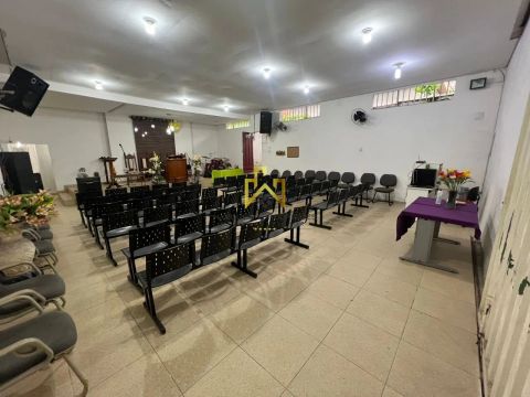 Excelente oportunidade no Bairro Lagoa, Pavilhão com uma localização privilegiada!!!