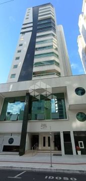 Apartamento em Centro