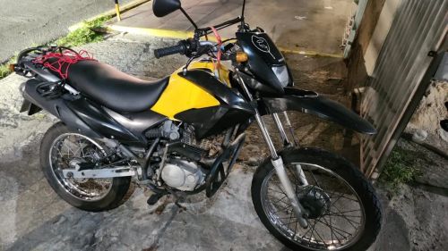Motor honda bros 150