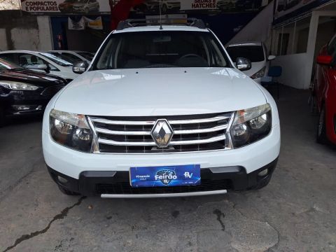 Duster 2015 competa 4x4 manual kit gnv em dias 