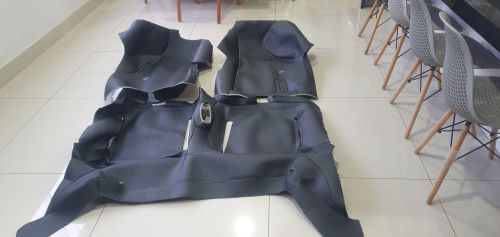 Tapete assoalho em.courvin aclopado no eva personalizado  para voyage 