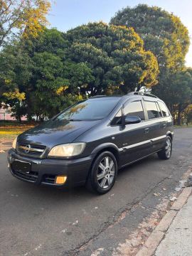CHEVROLET ZAFIRA 7 LUGARES 2007/2008 CONSERVADA 3 DONO BAIXA KM REVISADA