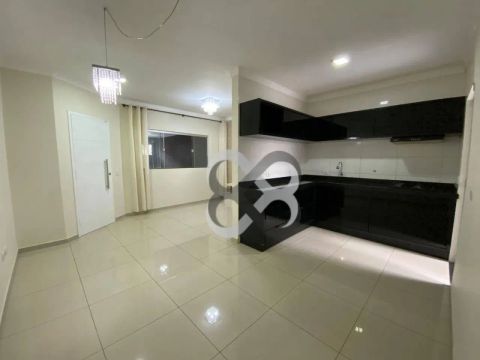 Casa com 2 dormitórios para alugar, 72 m² por R$ 2.500,00/mês - Jardim Montecatini - Londr