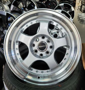 Jogo de rodas MST aro 15 4x100 e 4x108