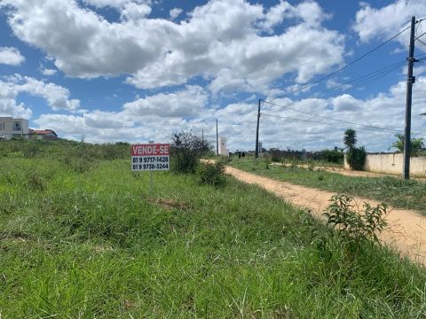 Terreno à venda em Garanhuns no loteamento Manoel camelo 