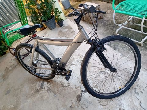 VENDO UMA BICICLETA, VALOR,600