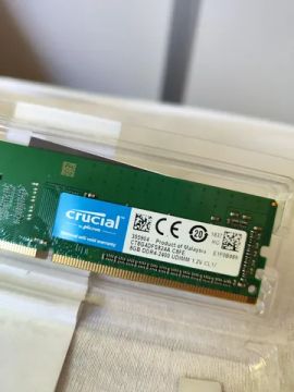 Memória RAM CT8G4DFS824A 1x8GB DDR4 2400Mhz