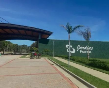 Lote Jardins França Lote à Venda, 690.07 por R$ 1.725.175 no setor Parque Atheneu AU27884