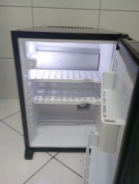 Minibar quarto e escritório 