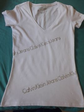 MENOR PREÇO!! T-shirt feminina Calvin Klein original P