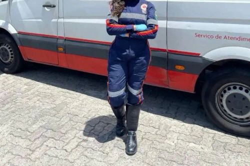 Macacão da SAMU bananinha feminino