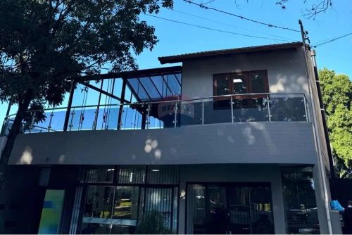 Prédio Comercial/residêncial à Venda em Ijuí: Oportunidade Única
